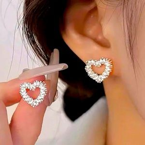 Luxe Heart Earrings